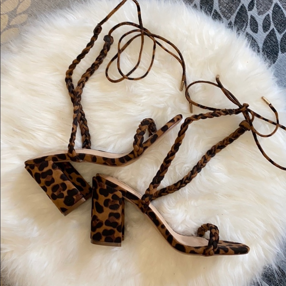 Lace up cheetah platform box  high heels sz 7.5